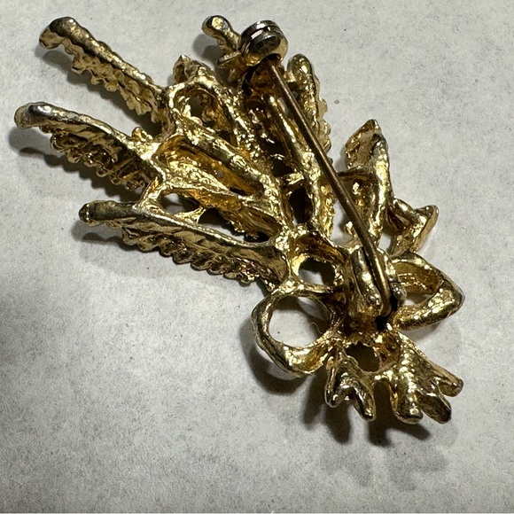 Vintage Scottish Heather Design Brooch 1960s Enamel and Amethyst Gemstone - Picture 4 of 4